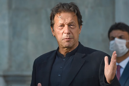 क्या है पाकिस्तानी आर्मी एक्ट, इमरान खान हो जाएंगे इसका शिकार?, चहेते अफसर के चक्कर में इमरान खान ने ले लिया Pakistan की, वर्चस्व की लड़ाई में कैसे एक-दूसरे के दुश्मन हो गए PAK आर्मी, सुबह-सुबह Pakistan से आ गई बड़ी खबर ! Imran Khan, शर्त रखकर इमरान खान को पाक सेना ने दिया PM का ऑफर, LIVE | Pakistan PM की कुर्सी पर Imran Khan की वापसी? , 12 घंटे में इमरान ने पलट डाली बाजी, Imran Khan ने पाकिस्तानी सेना से कैसे ली पीएम की कुर्सी ? PTI, PTI Party Pakistan, PTI Party, Imran Khan ने पाकिस्तानी सेना से कैसे ली पीएम की कुर्सी ? PTI, كيف تولى عمران خان منصب رئيس الوزراء من الجيش الباكستاني؟ , 伊姆兰·汗如何从巴基斯坦陆军手中接任总理一职, Как Имран Хан занял пост премьер-министра пакистанской армии, Wie Imran Khan den Posten des Premierministers von der pakistanischen Armee übernahm, عمران خان نے پاک فوج سے وزیراعظم کا عہدہ کیسے لیا؟, How Imran Khan took the post of PM from Pakistani Army