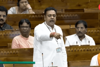 लोकसभा में एक जोशीले भाषण में फायरब्रांड बीजेपी सांसद संबित पात्रा ने राहुल गांधी की टिप्पणी पर जमकर पलटवार किया