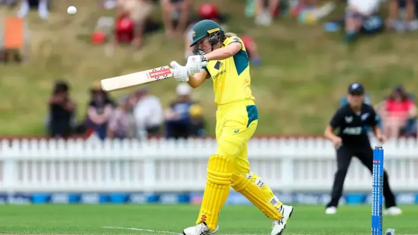 Annabel Sutherland’s Record-Breaking Century Powers Australia in Rain-Hit ODI
